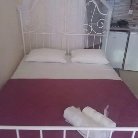 Lejlighed Litsa 's Cozy Studio Corfu (city)